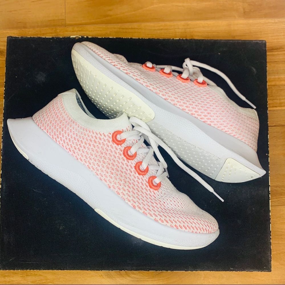 COPY - Men’s Lightweight Running Sneakers Size M8.5